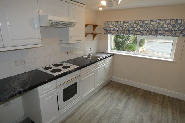 Flat to rent in Howell Road, Exeter EX4