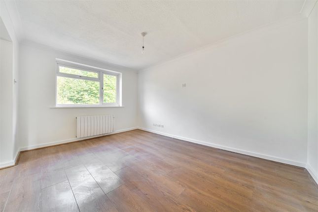 Lea Vale, Dartford photo 4