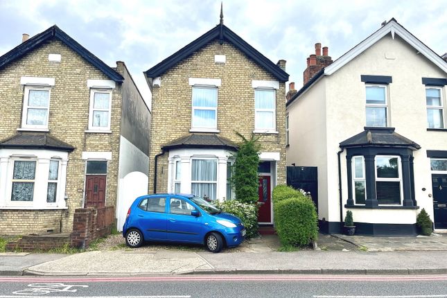 Thumbnail Detached house for sale in Hook Road, Chessington, Surrey.
