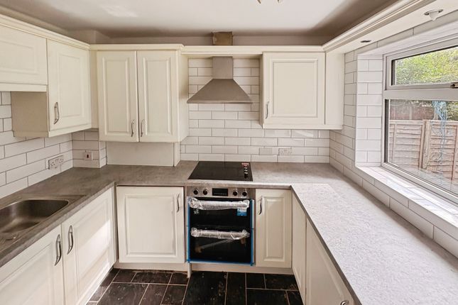 10, Brunslow Close, West Midlands photo 2