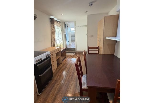 Edgar Road, London photo 2