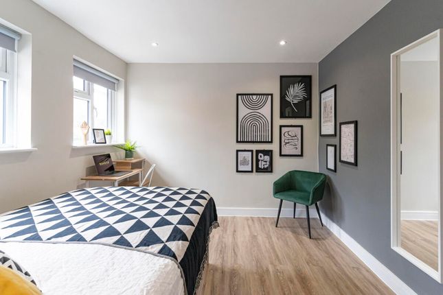 Room 2, 102, Firmstone Road (TF), Winchester photo 3