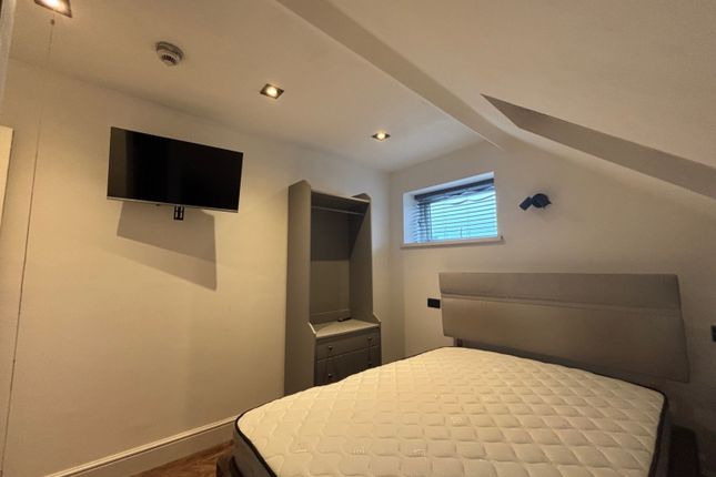 90A, Salisbury Road, Cardiff photo 4