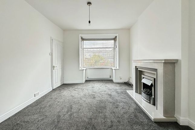 25, Scholes Street, Bury photo 2