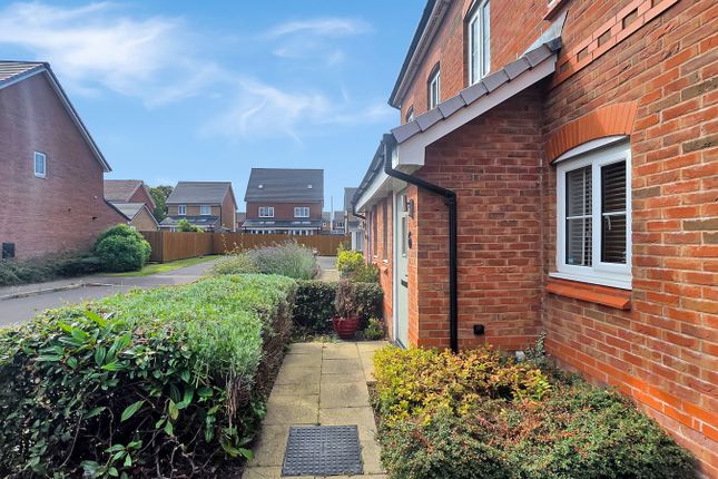 6, Chenille Close, Walkden photo 3