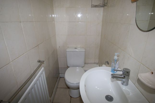 81, Southville Road, FELTHAM photo 5