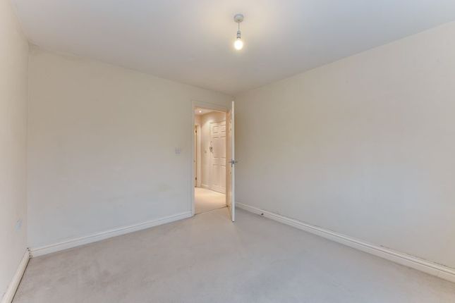 Flat for sale in Florence Road, Chichester