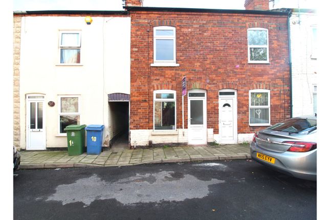 Terraced house for sale in Clifford Street, Mansfield