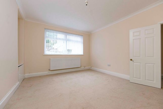 69a Commercial Street, New Tredegar photo 4