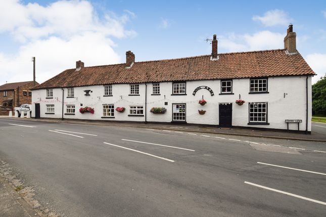 Thumbnail Property for sale in The Anvil Arms, Bridlington Road, Wold Newton