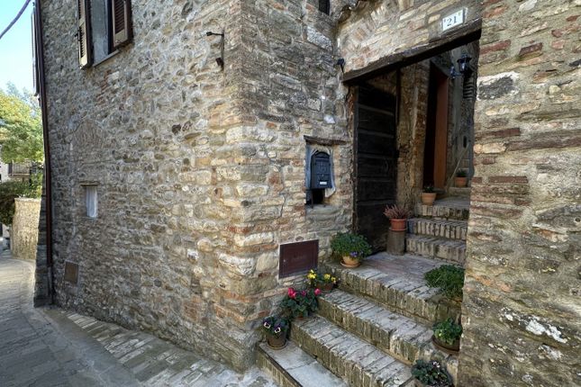 Thumbnail Town house for sale in Town House Montone, Montone, Perugia, Umbria