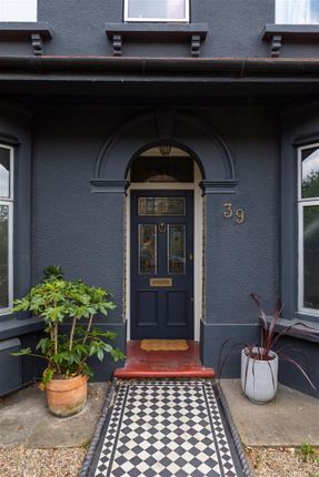39, Albert Road, Walthamstow photo 2