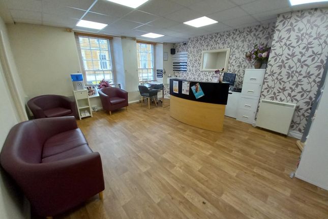 Commercial property for sale in Beauty, Therapy &amp; Tanning NN11, Northamptonshire