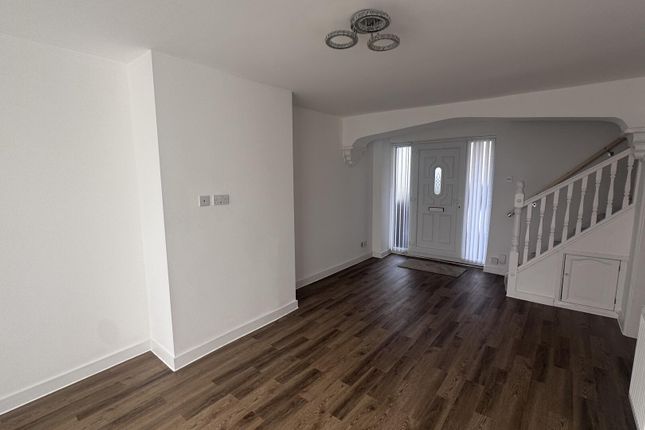 11, Mottram Close, Liverpool photo 3