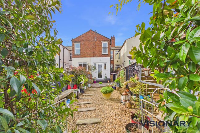3, Hall Lane Hammerwich, Burntwood photo 3