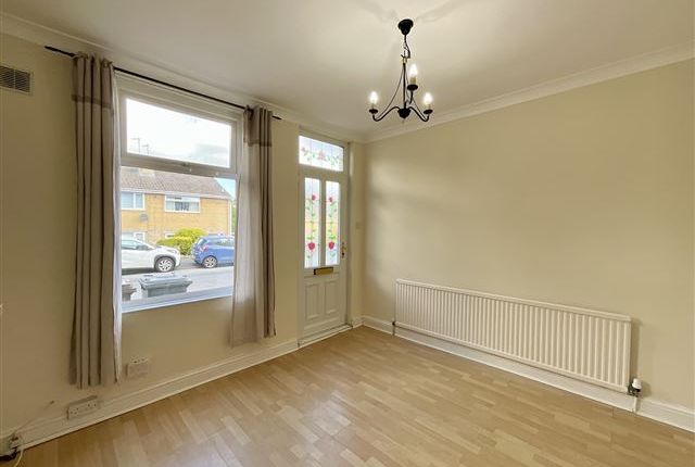 10, Stanley Road Chapeltown, Sheffield photo 4