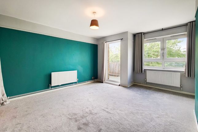 Thumbnail Flat to rent in Rochfort House, Grove Street, London, Greater London