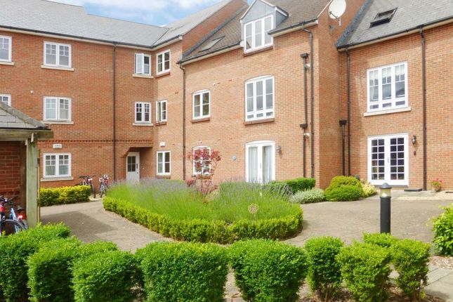 47, Vineyard, Abingdon photo 3