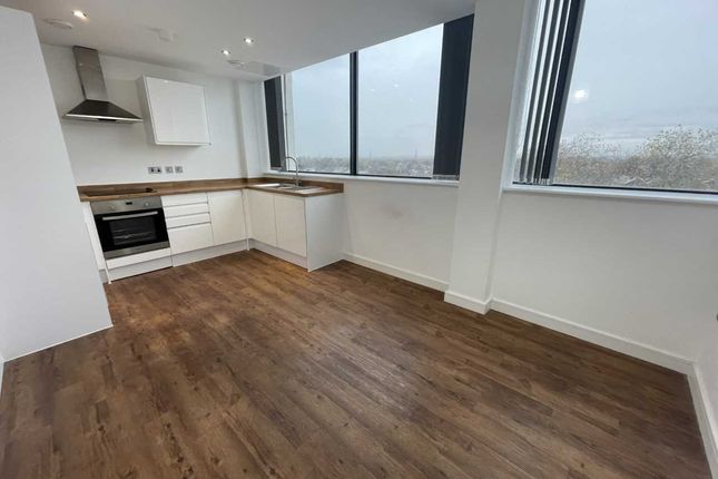 Flat for sale in Ashton Lane, Sale, Greater Manchester