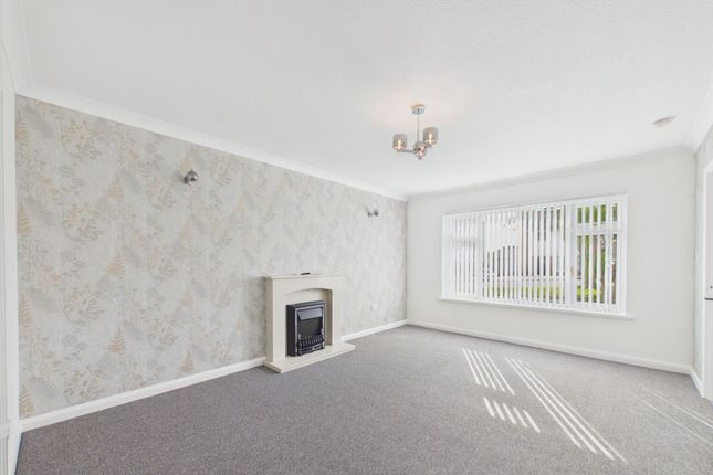 4 Whittan Close, Barry photo 2
