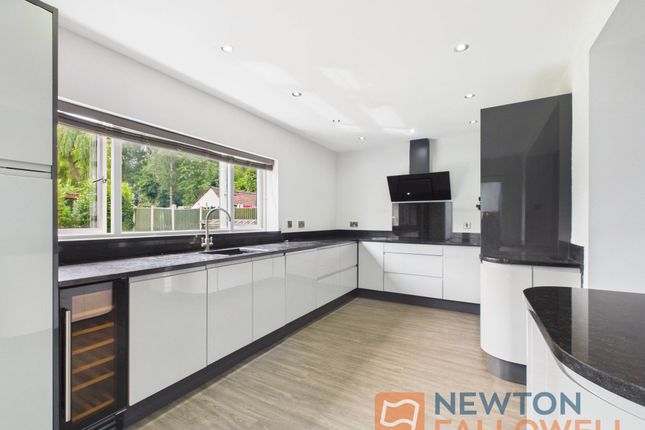 46 Long Lane, Walsall photo 2