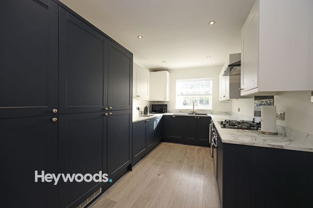 145 Heathcote Road, Stoke-On-Trent photo 2