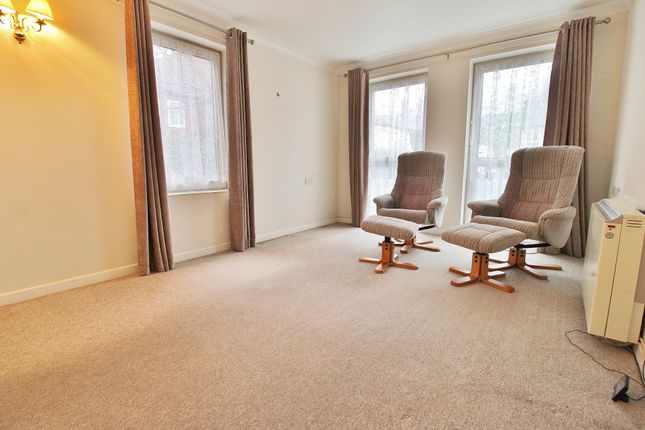 16 Homesea House, Green Road, Southsea photo 2