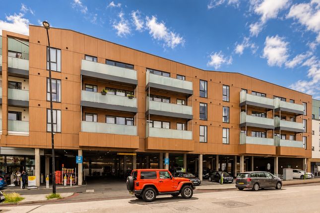Flat 24, Summit House, Glebe Way, West Wickham photo 4