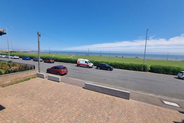 51, Marine Parade, Great Yarmouth photo 2