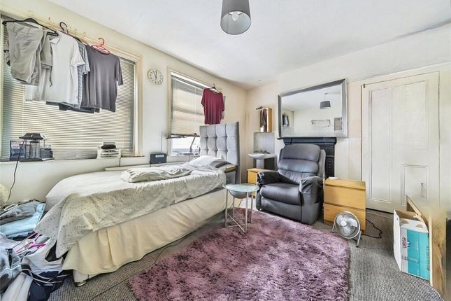 16, Beaconsfield Road, Dover photo 4