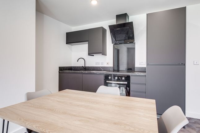 7 Carnation Place, Chilwell photo 4