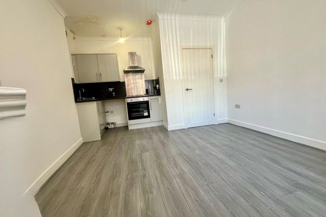 Flat 1, Bolton photo 2