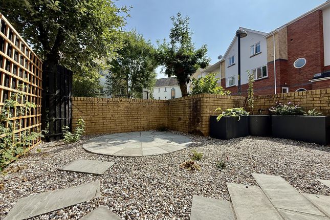15, Highmoor, Swansea photo 4