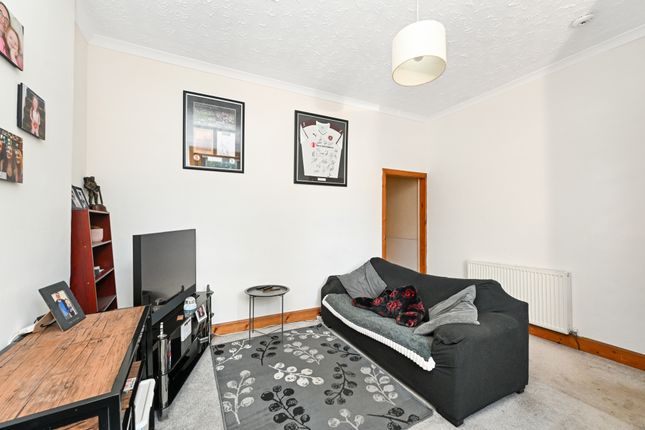 21, Imrie Place, Penicuik photo 4