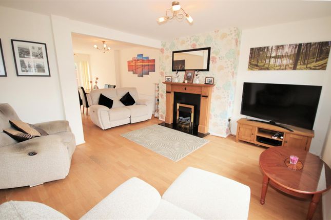 47, Manor Road, Toddington photo 4