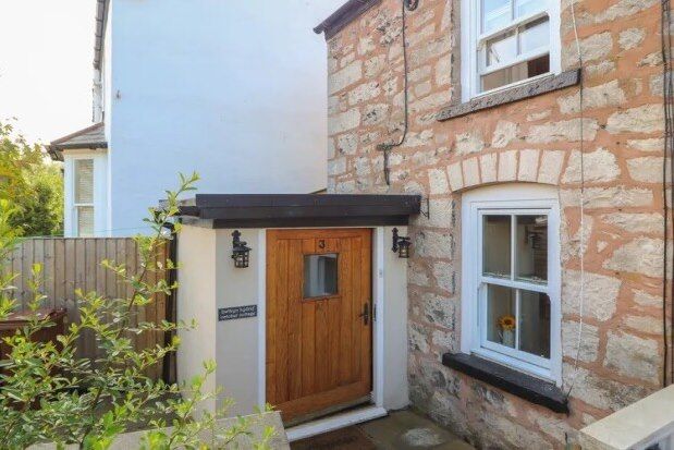 Thumbnail Cottage to rent in Mill Terrace, Mold