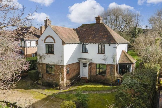 Thumbnail Detached house for sale in Coldharbour Lane, Bushey