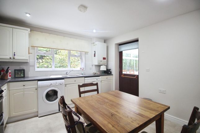 26, Moor Road, Manchester photo 2