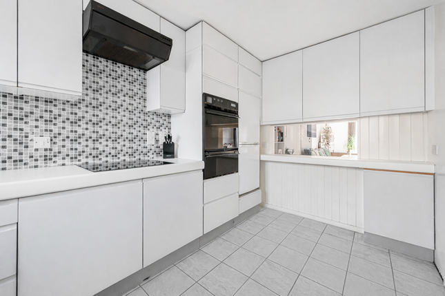 44b, Foxgrove Road, Beckenham photo 4