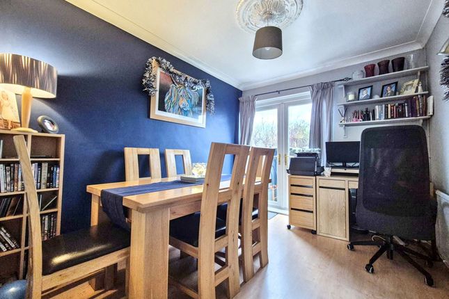 13, Norwich Way, Jarrow photo 3