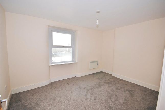 Flat 2, 7, Marine Place, Seaton photo 5