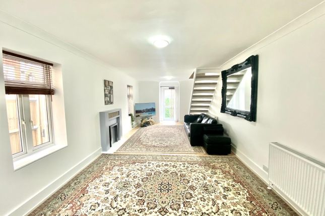 10, New Road, Orpington photo 4