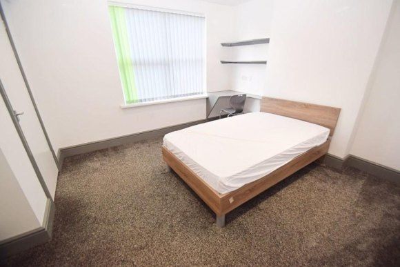 Thumbnail Shared accommodation to rent in Aynsley Road, Stoke-On-Trent, Stoke-On-Trent