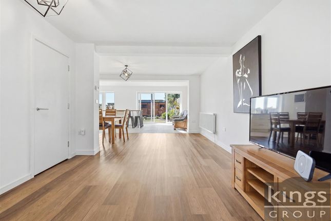 1, Primrose Path, Waltham Cross photo 2