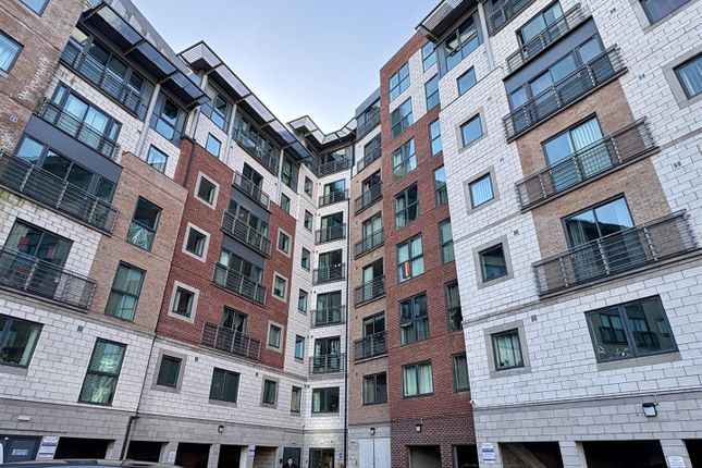 2-bed flat on Apt 150, City Point 2, Salford, £165,000