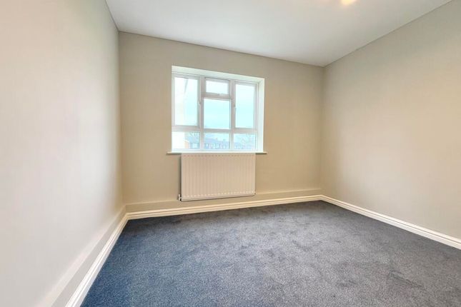 Wallis Avenue, Maidstone photo 2