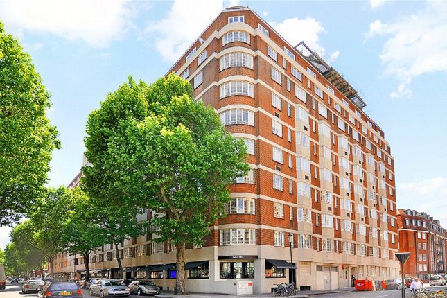 Studio flat on 463, Chelsea Cloisters Sloane Avenue, Brompton, Kensington and Chelsea, £235,000