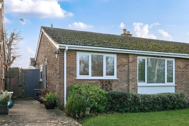 2-bed house on 19 DASHWOOD RISE, Duns Tew, Bicester, £300,000