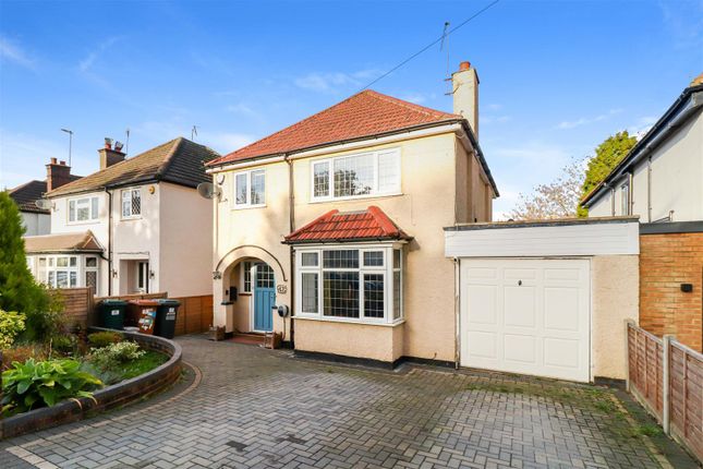 Thumbnail Detached house for sale in Brookdene Avenue, Oxhey Hall, Watford