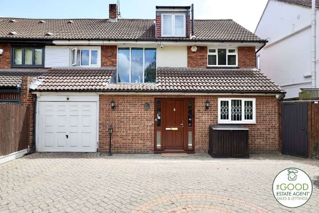 Thumbnail Semi-detached house for sale in Wellfields, Loughton